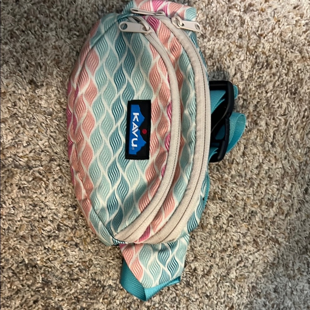 Kavu Multicolor Wave Pattern Waist Bag